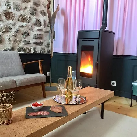 Domaine De Bauzit Hotel *