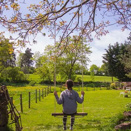 Domaine De Bauzit Hotel *